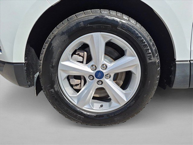 Certified 2021 Ford Edge SE FWD image 23