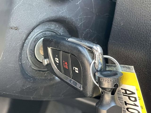 Used 2024 Toyota RAV4 LE image 6