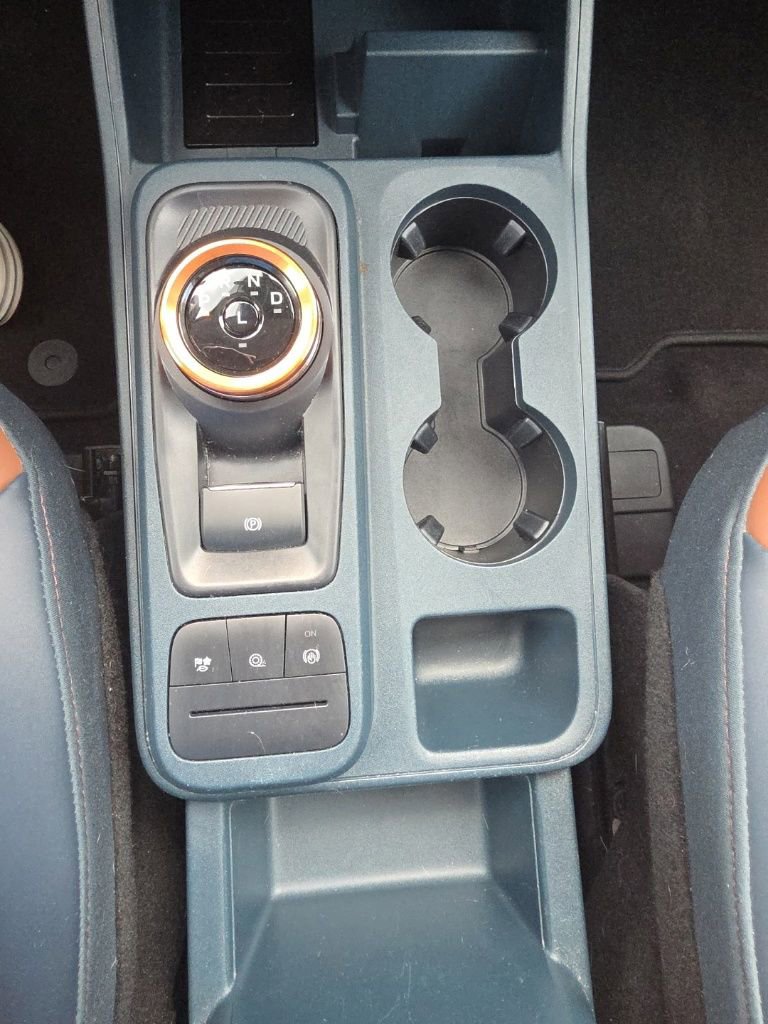 Certified 2024 Ford Maverick Lariat FWD image 25