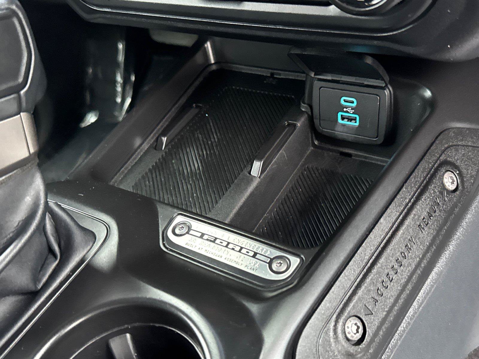 Certified 2025 Ford Bronco Outer Banks AWD/4WD image 17