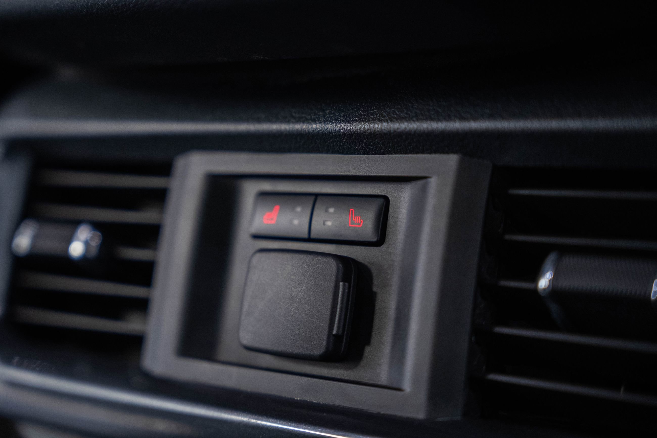 Certified 2023 Ford F150 Lariat w/ Equipment Group 502A High image 41