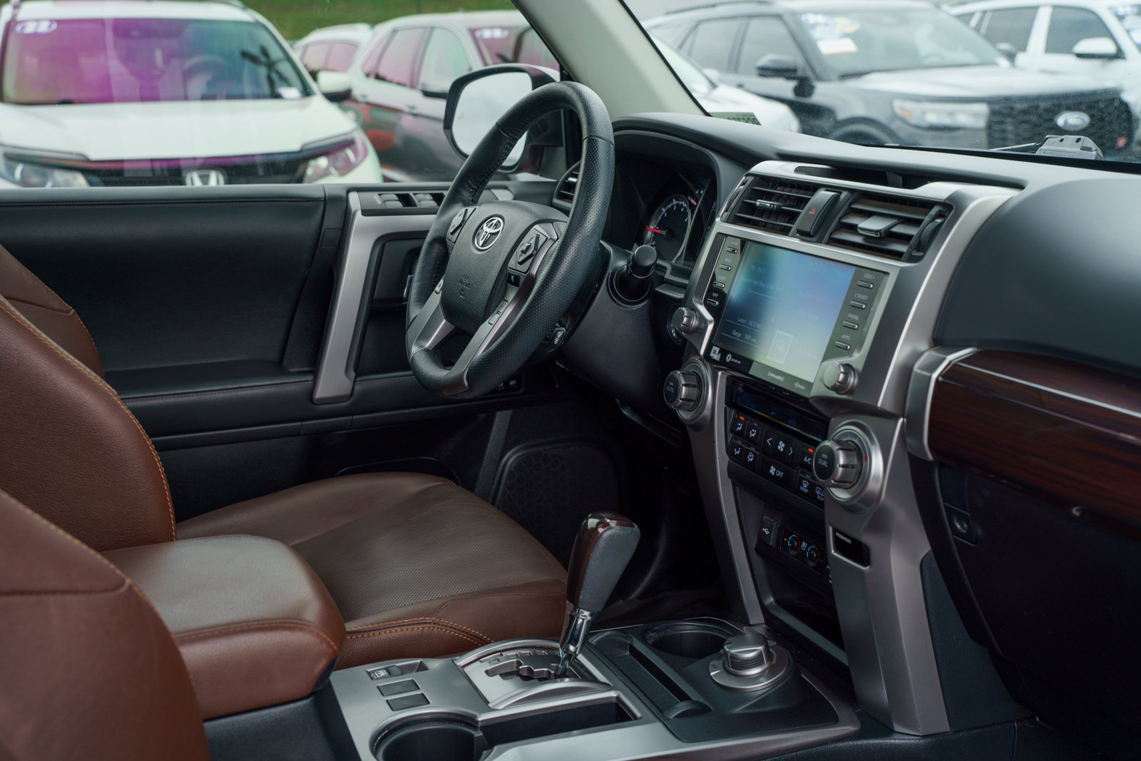Used 2023 Toyota 4Runner Limited AWD/4WD image 13