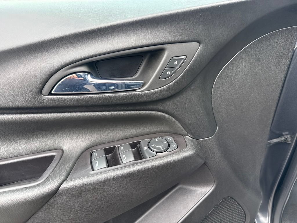 Used 2022 Chevrolet Equinox LT AWD/4WD image 11
