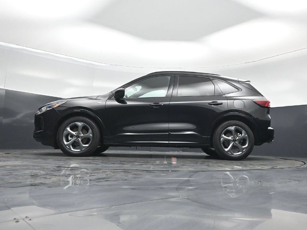 Certified 2023 Ford Escape ST-Line w/ Tech Pack #1 FWD image 8