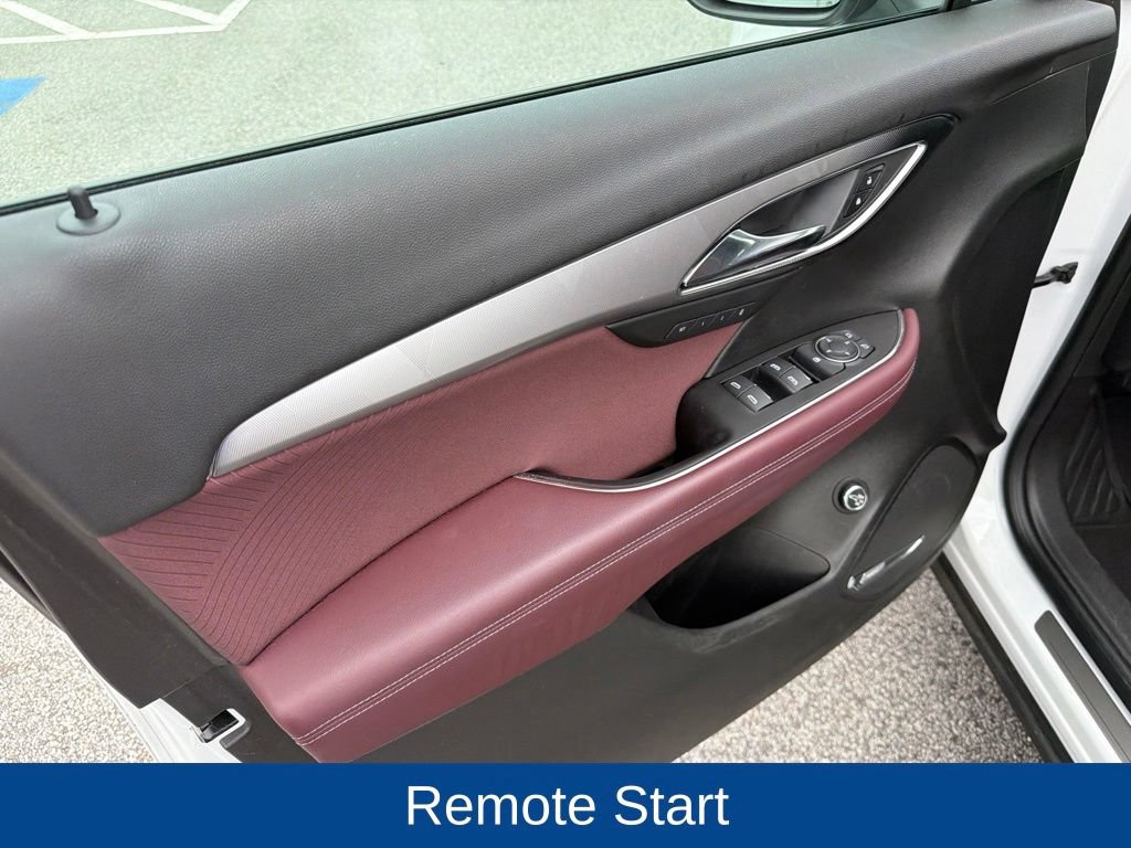 Used 2025 Buick Envision Sport Touring AWD/4WD image 12