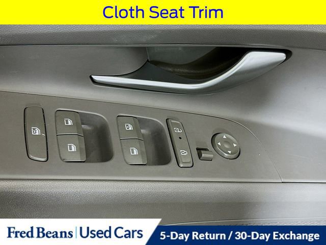 Used 2024 Hyundai Elantra SEL image 22
