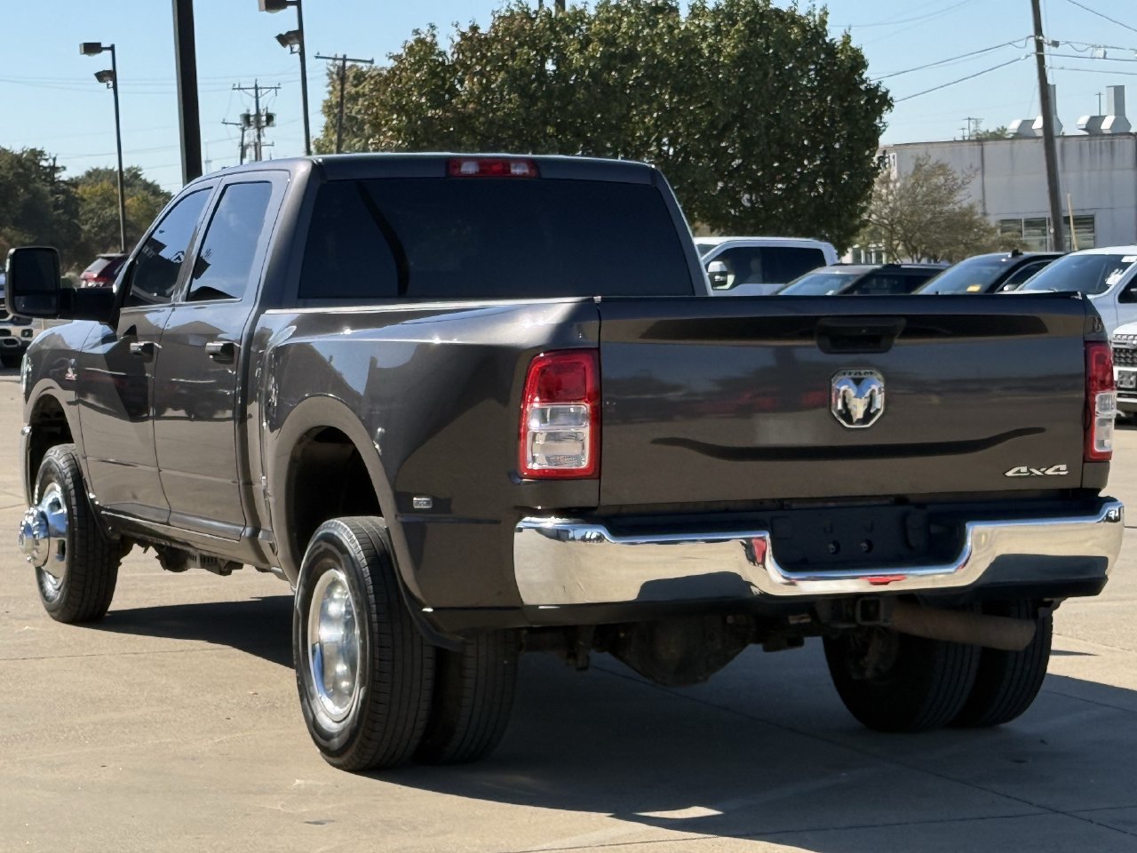 Used 2024 RAM 3500 Tradesman w/ Chrome Appearance Group AWD/4WD image 5