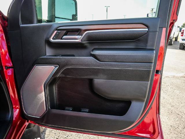 Used 2024 GMC Sierra 2500 Denali w/ Denali Reserve Package AWD/4WD image 25