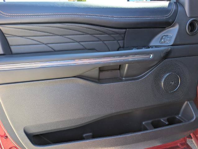 Certified 2022 Ford Expedition Platinum RWD image 15