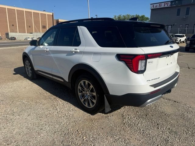 Certified 2025 Ford Explorer Platinum AWD/4WD image 9