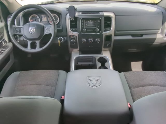 Used 2017 RAM 1500 Classic SLT RWD image 15