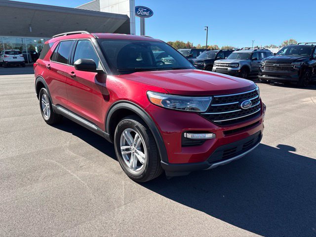 Certified 2024 Ford Explorer XLT w/ Equipment Group 202A AWD/4WD image 11