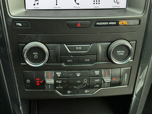Certified 2018 Ford Explorer XLT w/ Equipment Group 202A FWD image 12
