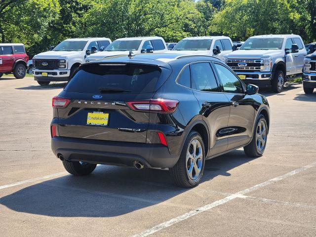 Certified 2025 Ford Escape ST-Line FWD image 6