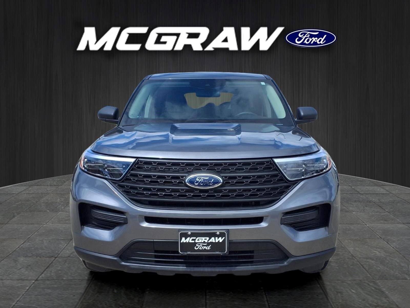 Certified 2021 Ford Explorer 2WD image 3