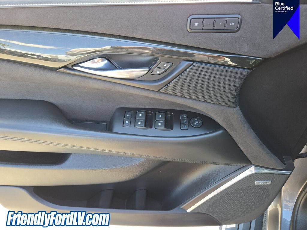 Used 2020 Cadillac Escalade ESV Platinum w/ Escalade Sport Edition AWD/4WD image 22