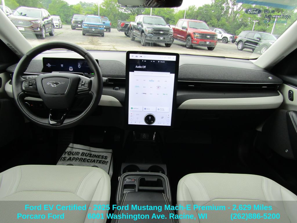 Certified 2025 Ford Mustang Mach-E Premium AWD/4WD image 4