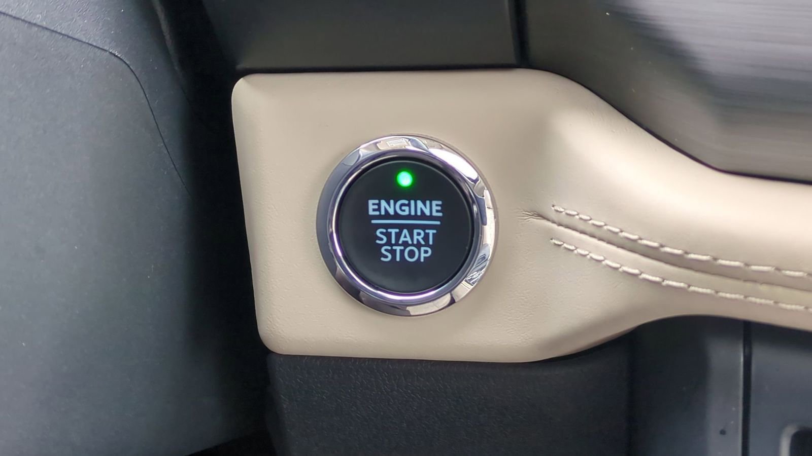 Certified 2023 Ford Expedition Platinum image 29