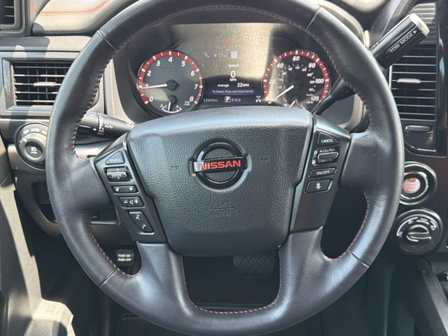 Used 2020 Nissan Titan PRO-4X w/ Pro-4x Convenience Package AWD/4WD image 27