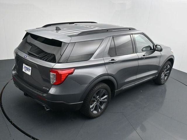 Certified 2023 Ford Explorer XLT w/ Equipment Group 202A AWD/4WD image 29