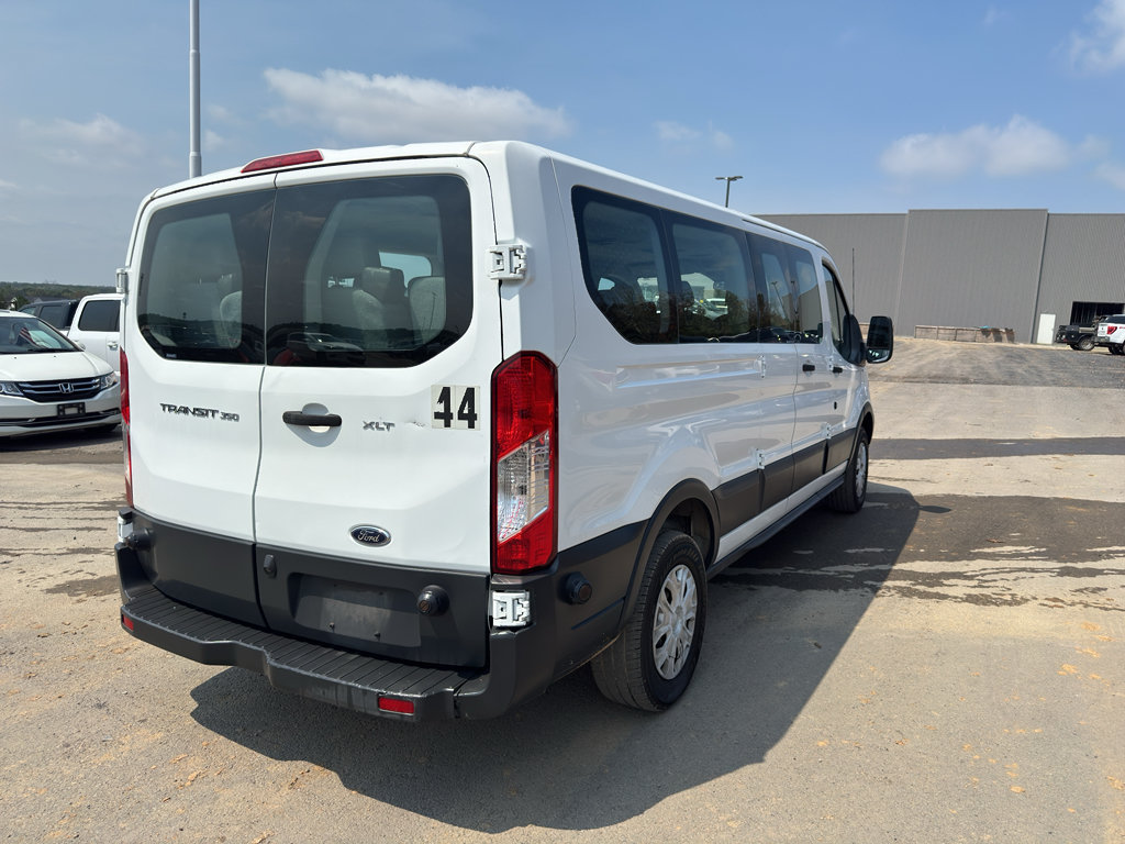 Certified 2017 Ford Transit 350 XLT RWD image 5