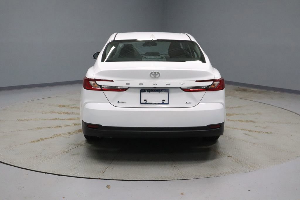 Used 2025 Toyota Camry LE FWD image 4
