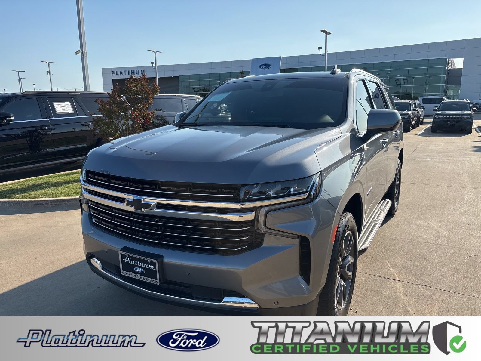 Used 2022 Chevrolet Tahoe LT RWD image 1