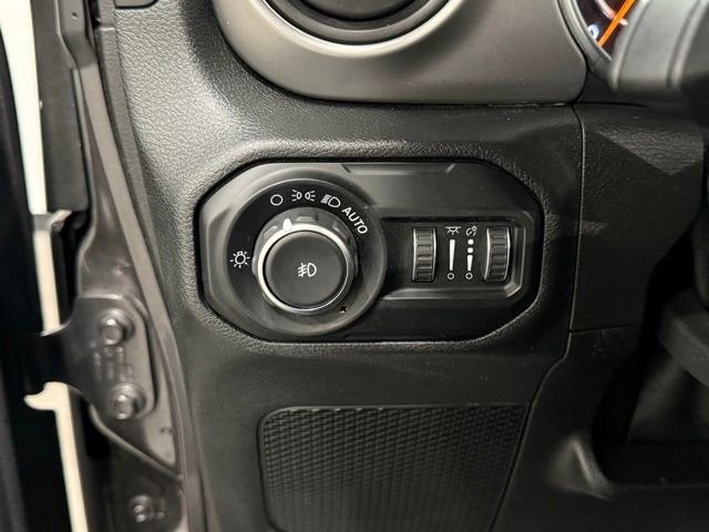 Used 2021 Jeep Wrangler Unlimited Sport image 15