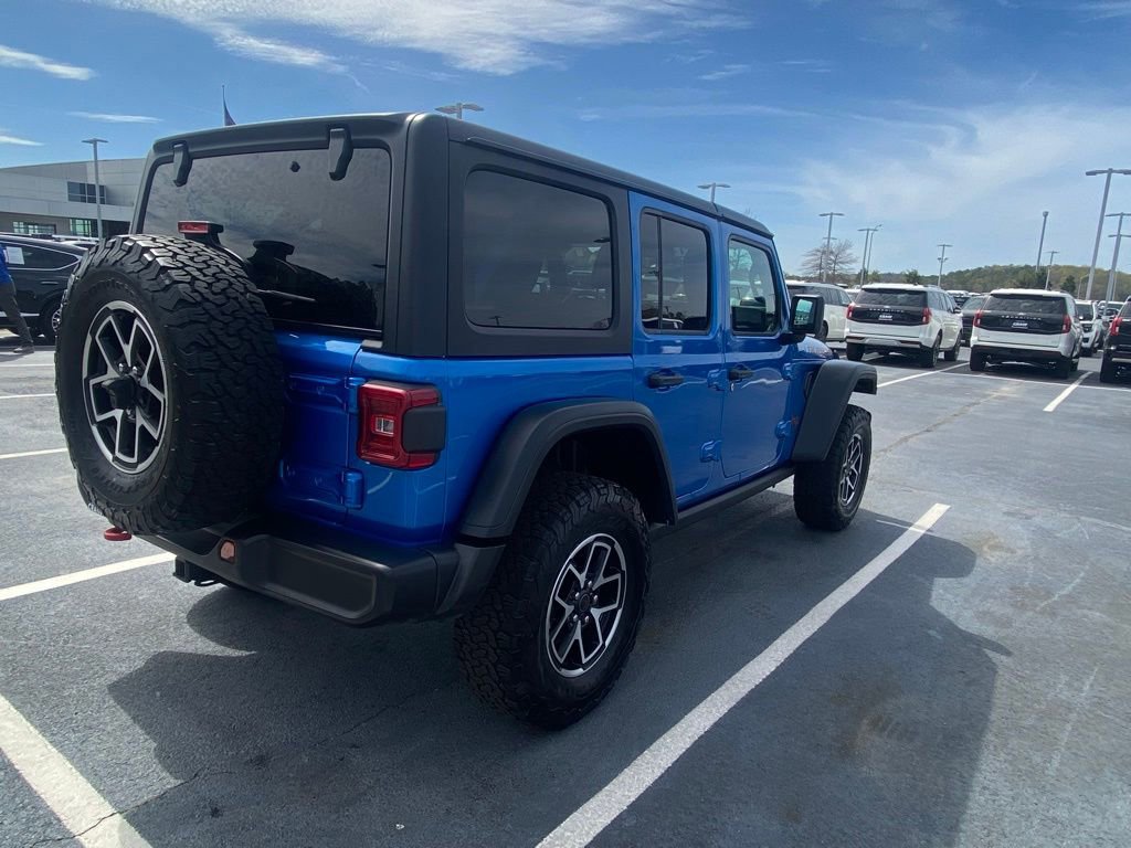 Used 2024 Jeep Wrangler Unlimited Rubicon image 5