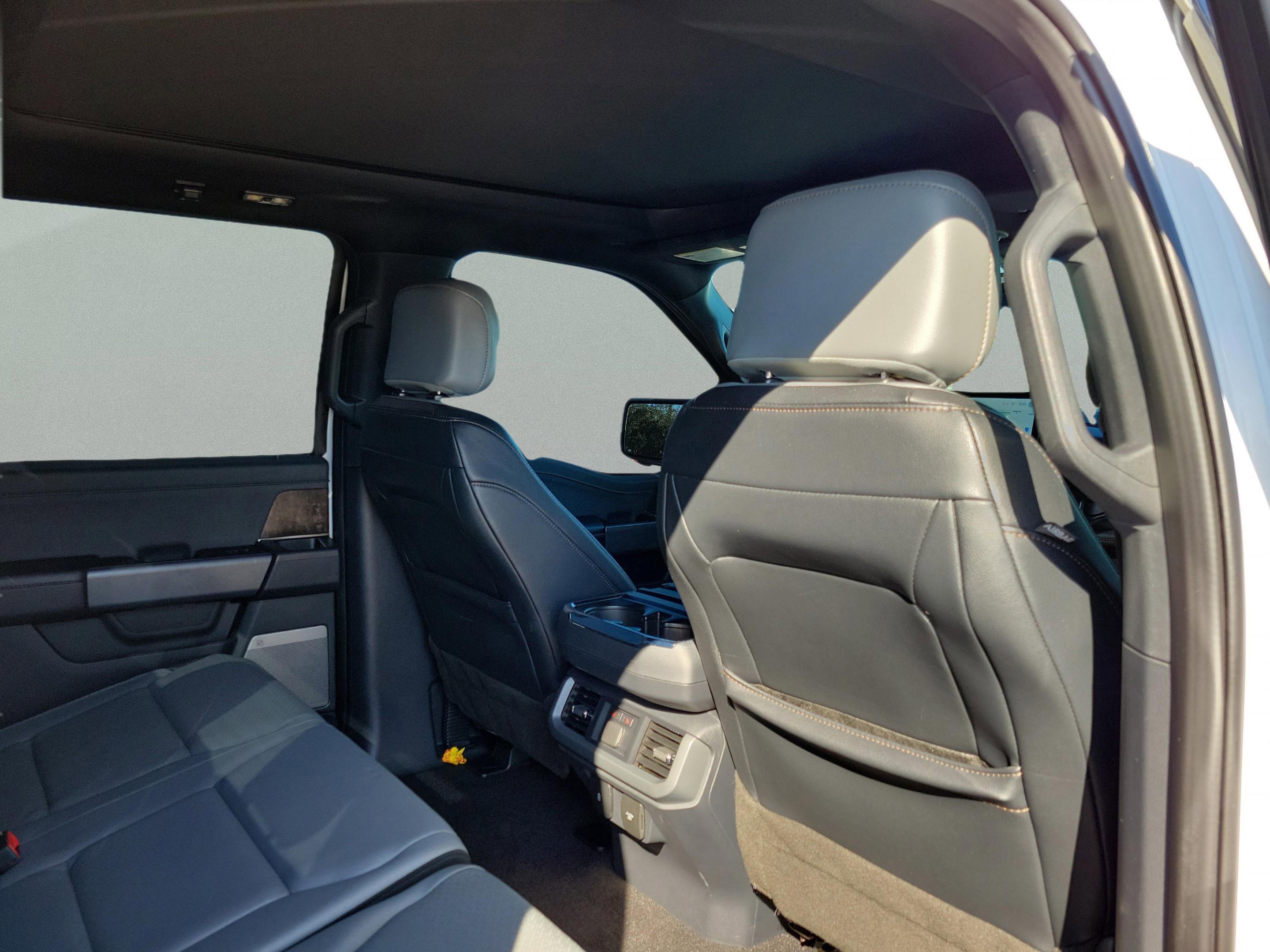 Certified 2022 Ford F150 Lightning Lariat w/ Equipment Group 511A High image 22