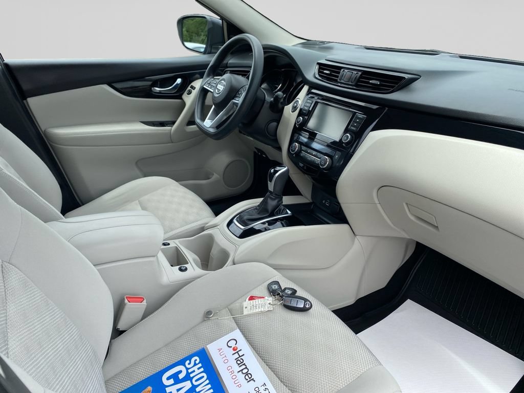 Used 2020 Nissan Rogue Sport SV AWD/4WD image 10