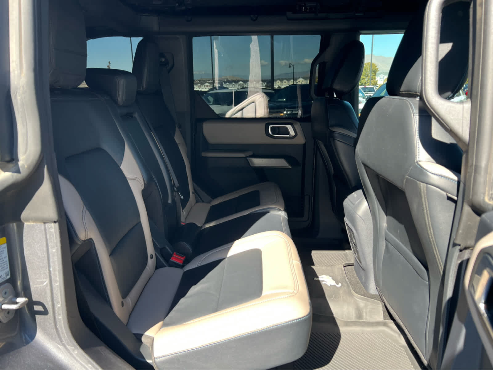 Certified 2022 Ford Bronco Wildtrak AWD/4WD image 18