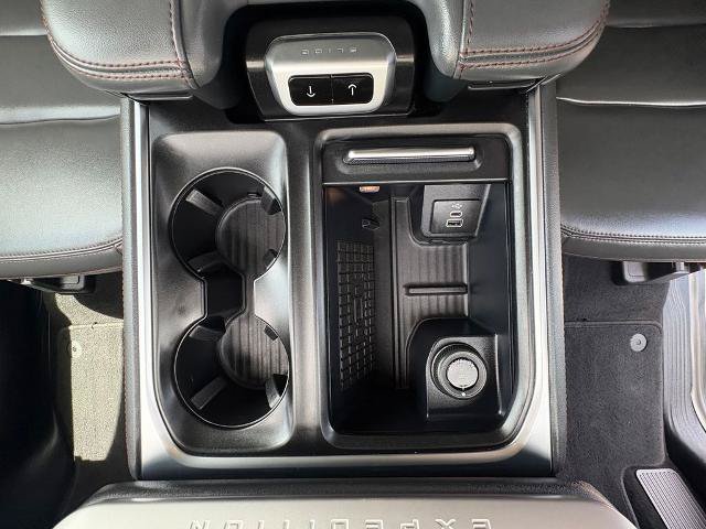 Certified 2025 Ford Expedition Active AWD/4WD image 13