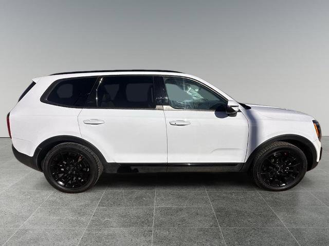 Used 2022 Kia Telluride EX w/ EX Premium Package image 2