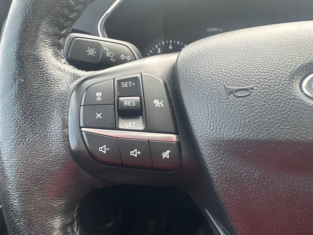 Certified 2020 Ford Escape SEL FWD image 21