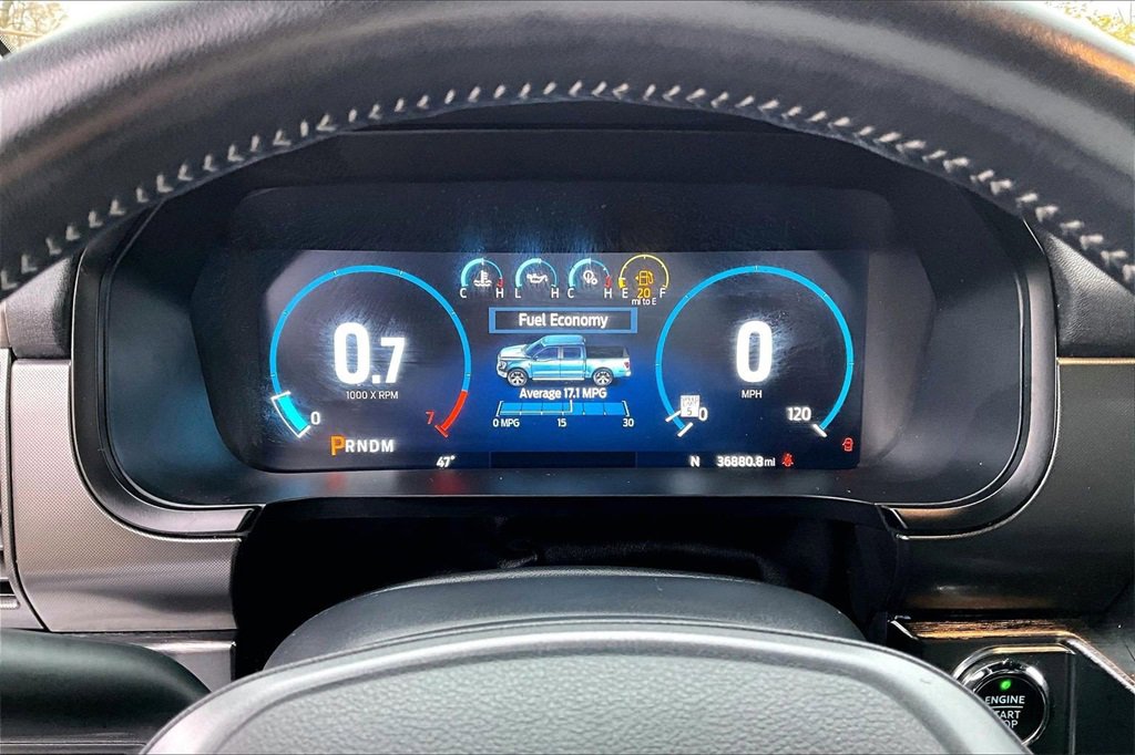 Certified 2022 Ford F150 Lariat w/ Equipment Group 502A High image 19