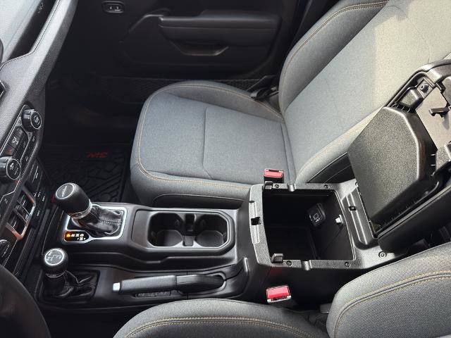 Used 2025 Jeep Gladiator Sport image 25