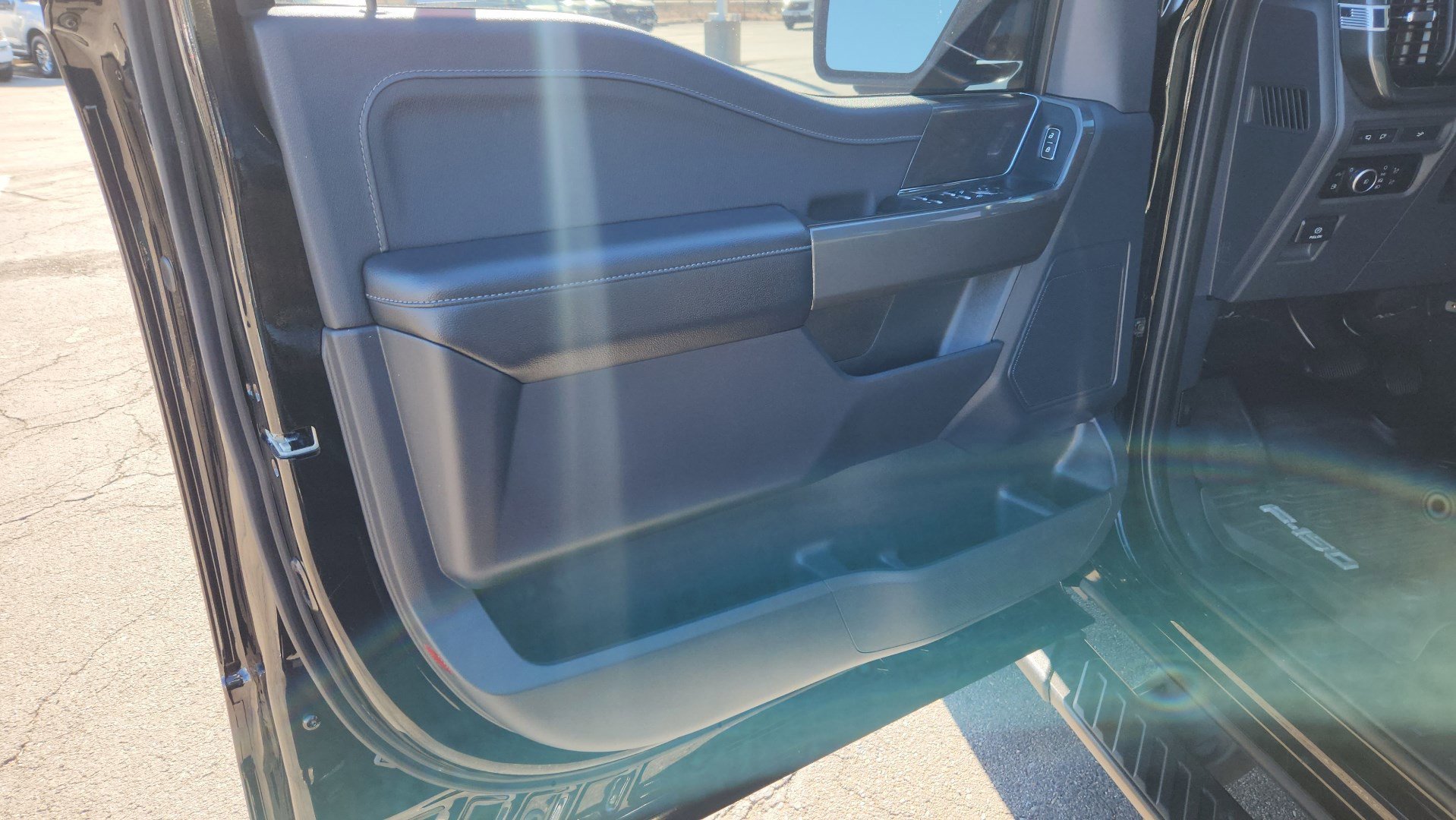 Certified 2023 Ford F150 XLT w/ Equipment Group 302A High image 23