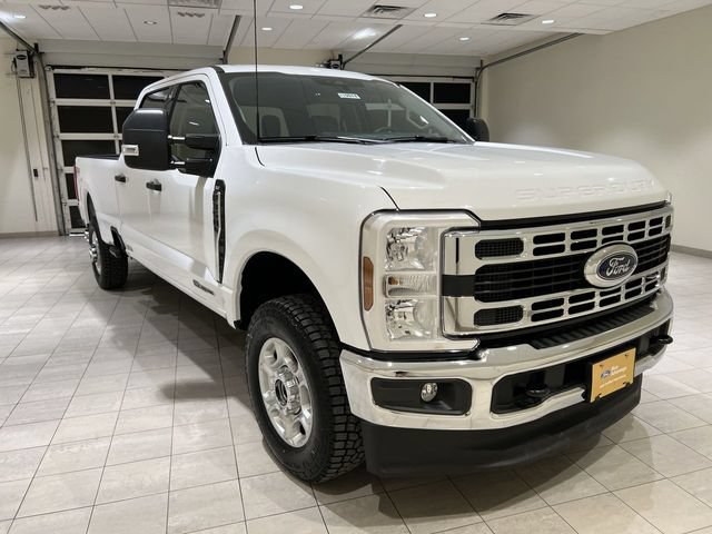 Certified 2025 Ford F350 XLT w/ FX4 Off-Road Package AWD/4WD image 7