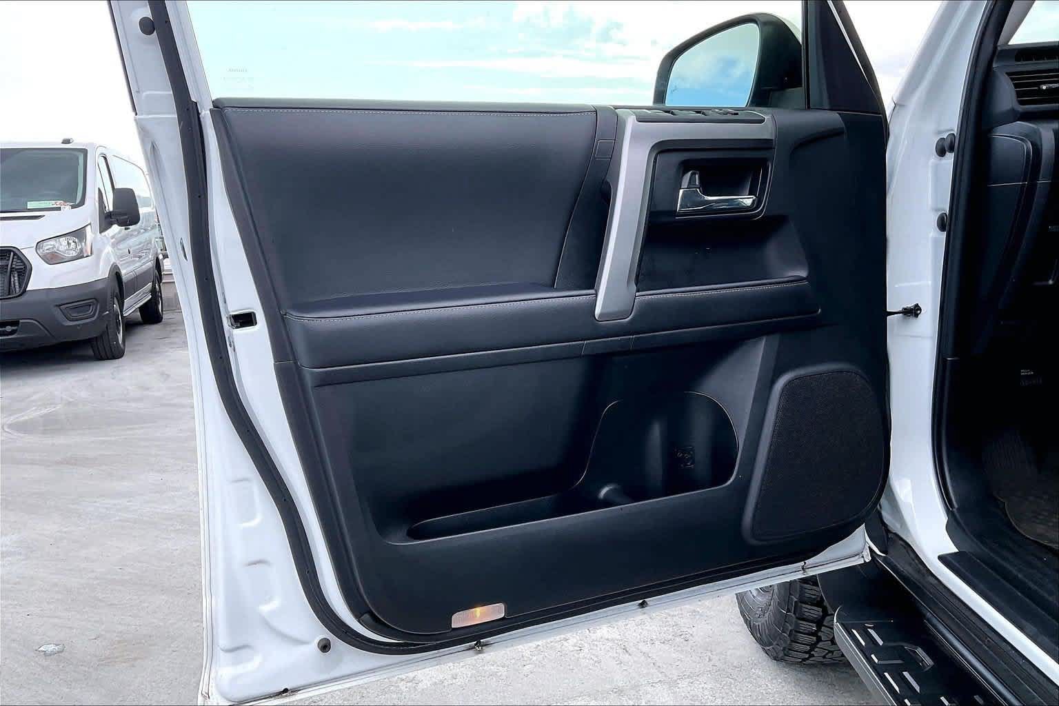 Used 2024 Toyota 4Runner SR5 Premium RWD image 27