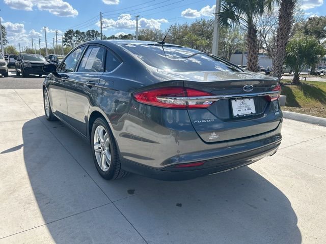 Certified 2018 Ford Fusion SE w/ Fusion SE Technology Package image 6
