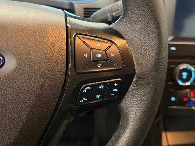 Certified 2018 Ford Explorer XLT w/ Equipment Group 202A FWD image 18