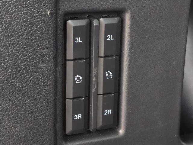 Certified 2022 Ford Expedition Limited AWD/4WD image 5