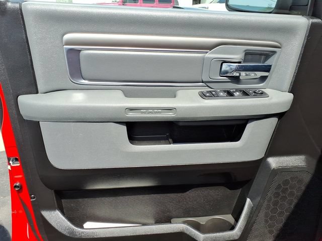 Used 2019 RAM 1500 Classic SLT w/ Luxury Group AWD/4WD image 10