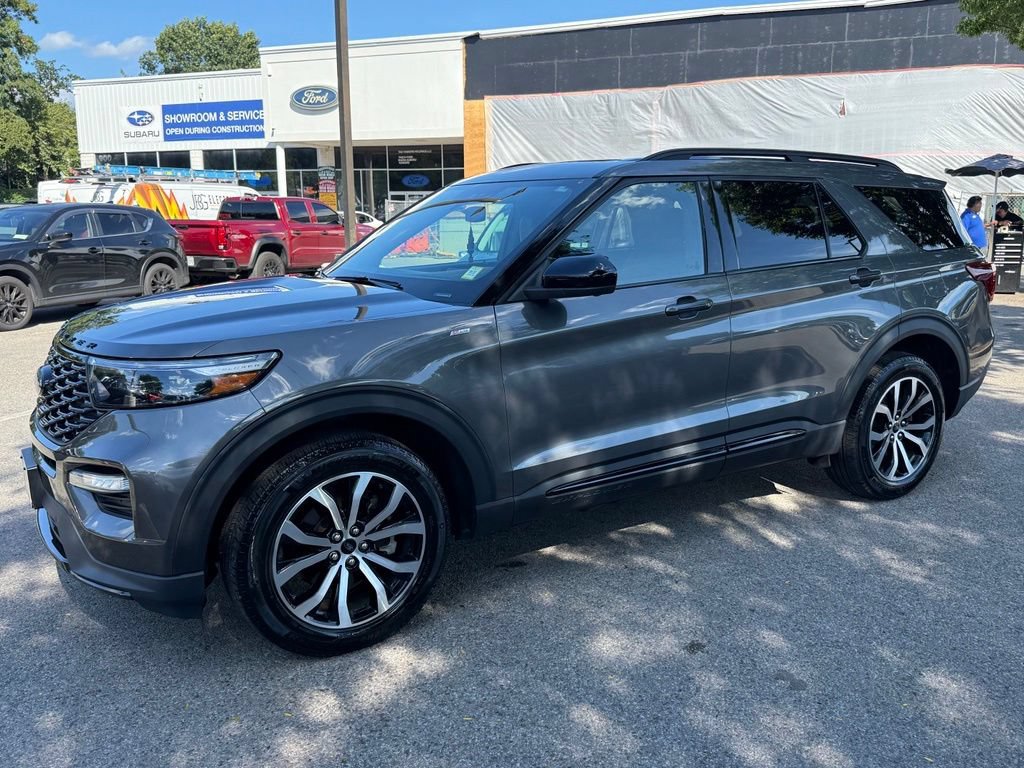 Certified 2023 Ford Explorer ST-Line w/ Class IV Trailer Tow Package AWD/4WD image 4