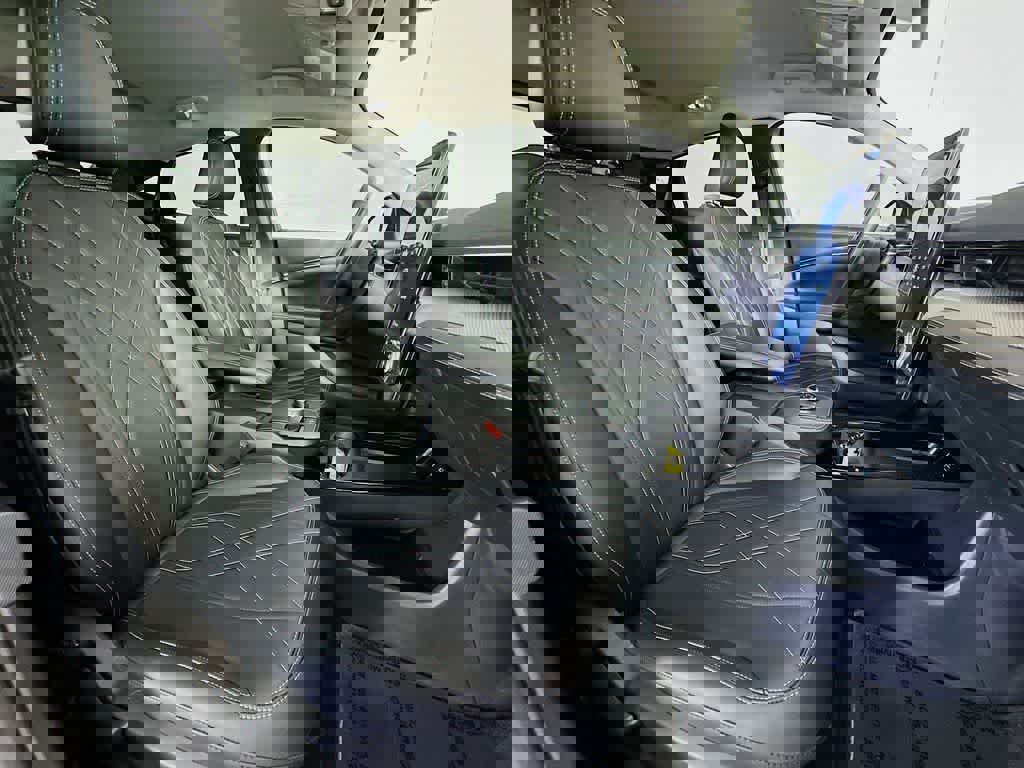 Certified 2022 Ford Mustang Mach-E Select image 17