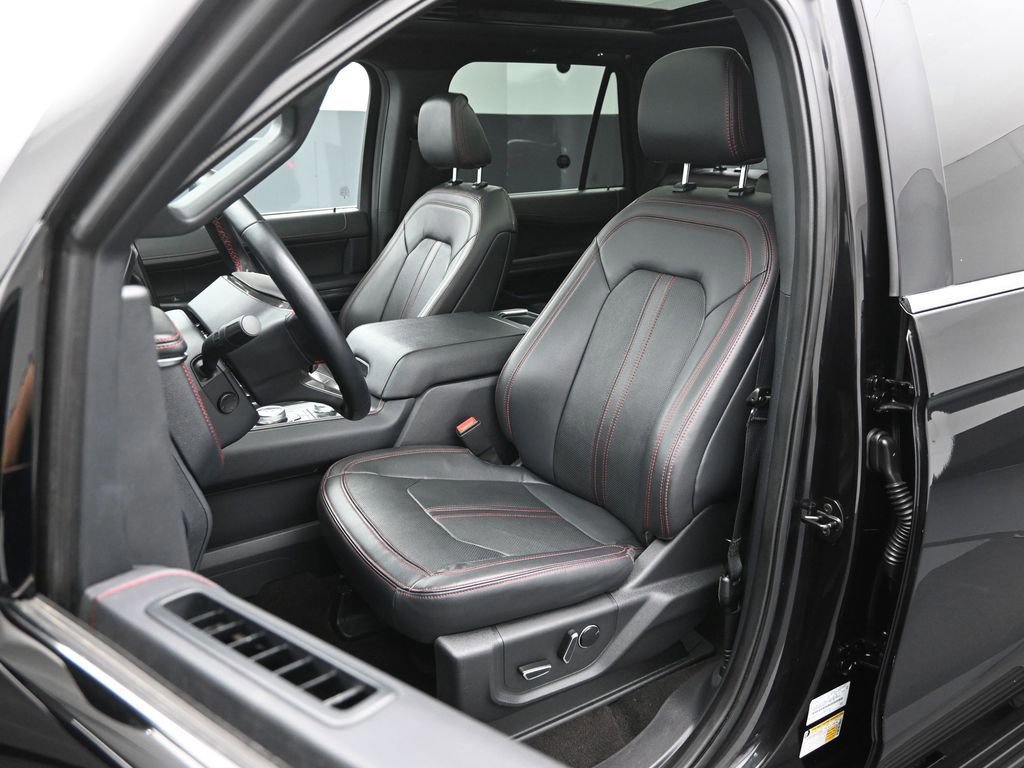 Certified 2023 Ford Expedition Limited image 34