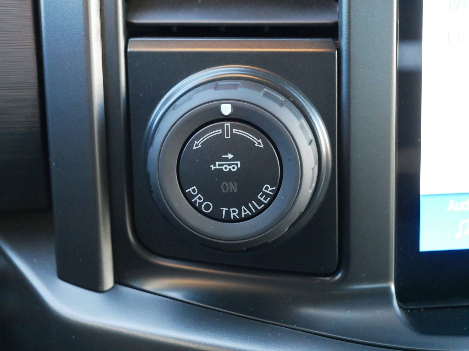 Certified 2024 Ford F150 XLT w/ Equipment Group 302A MID image 34