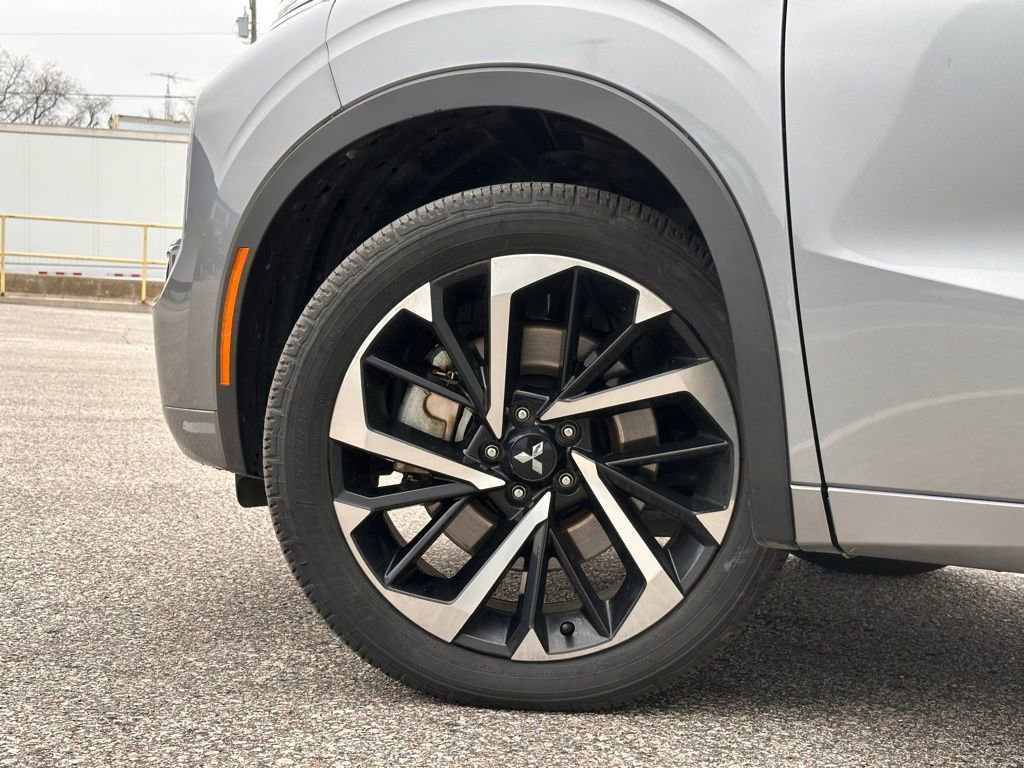 Used 2022 Mitsubishi Outlander SEL AWD/4WD image 8