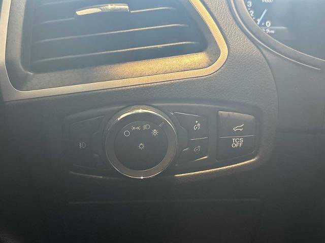 Certified 2024 Ford Edge SEL w/ Convenience Package AWD/4WD image 16